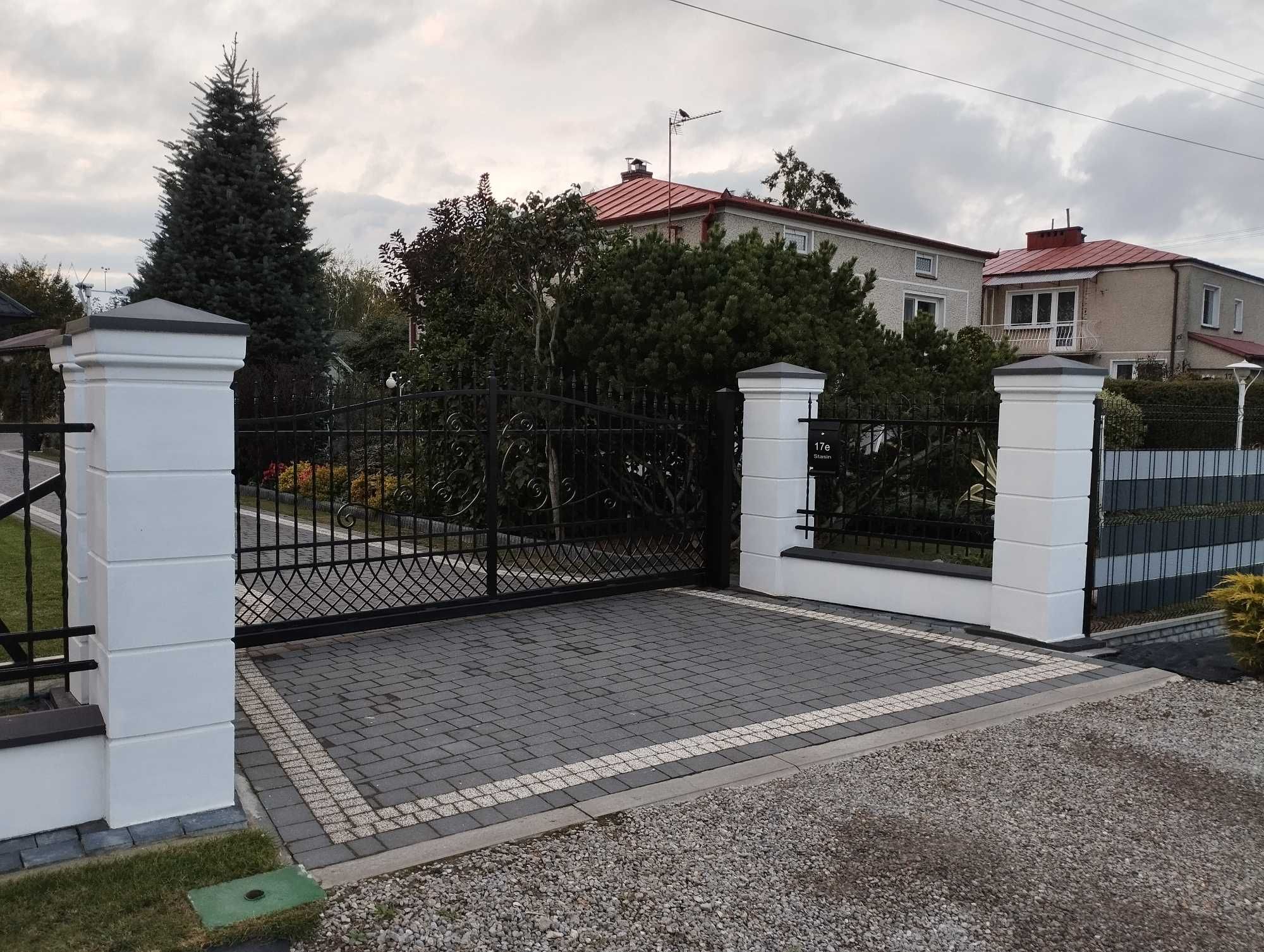 Ogrodzenia Boniowane,Słupki Dworkowe,Słup Pałacowy,Bramy,Furtki Kute