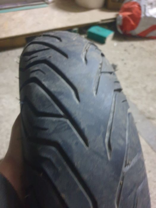 Opona nr d25 Michelin city grip 130/60-13 do skutera deszczowa