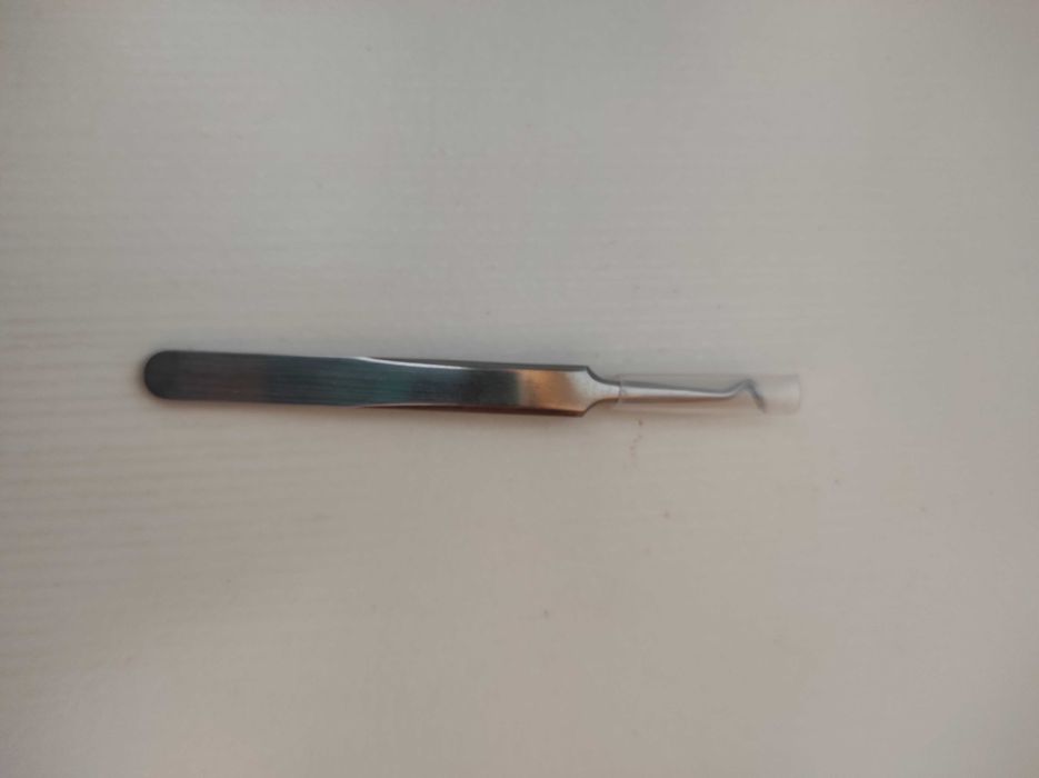 Przyrząd do wyciskania oczyszczania twarzy Oriflame