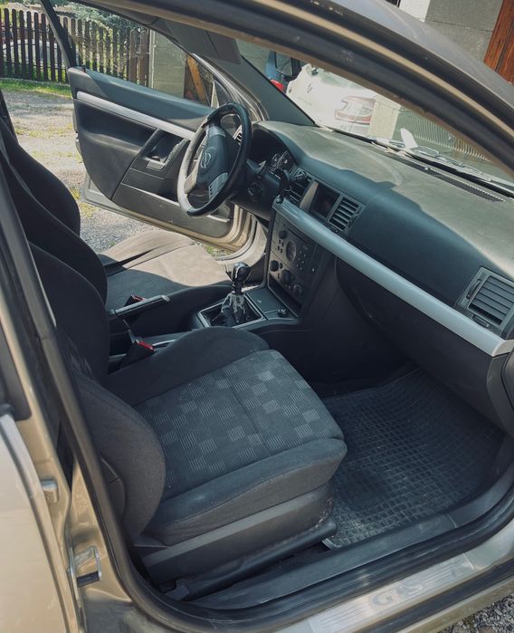 Opel Vectra c kolor szampański