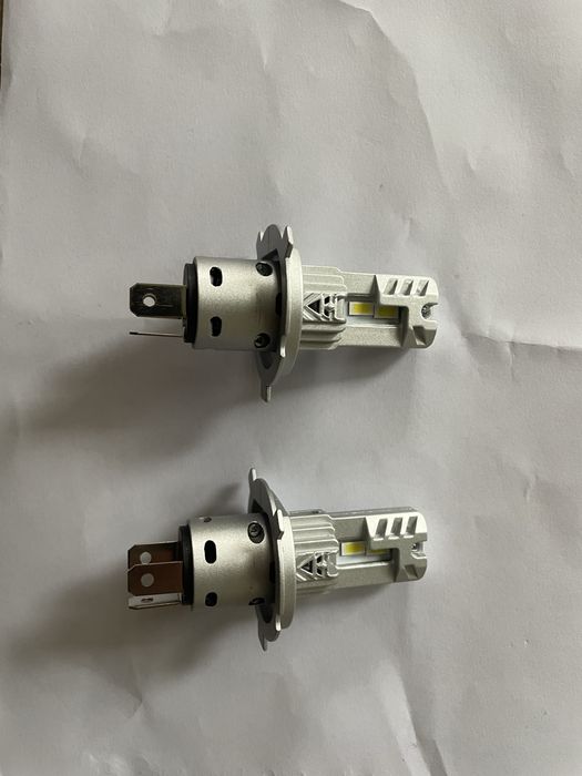 Лампа H4 автомобільна 12 w вольт