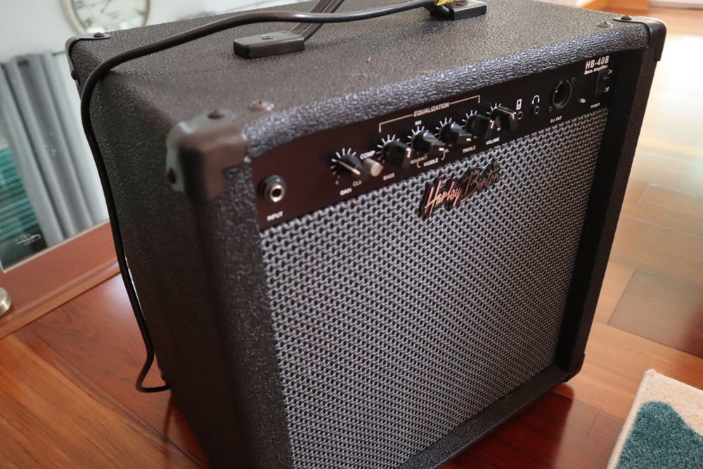 Harley Benton HB-40B- novo!