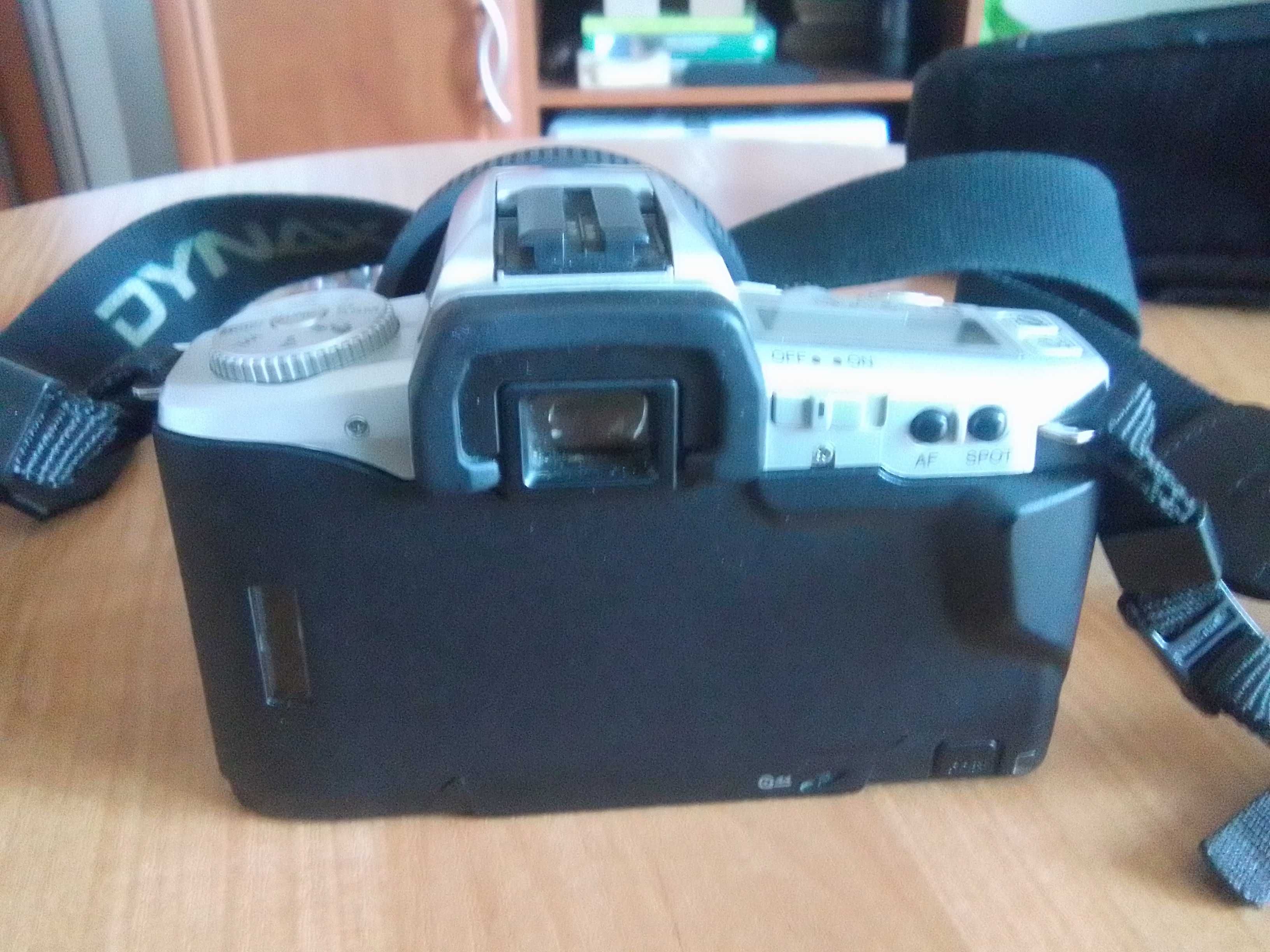 Minolta Dynax4+teleobiektyw Cosina 100-300