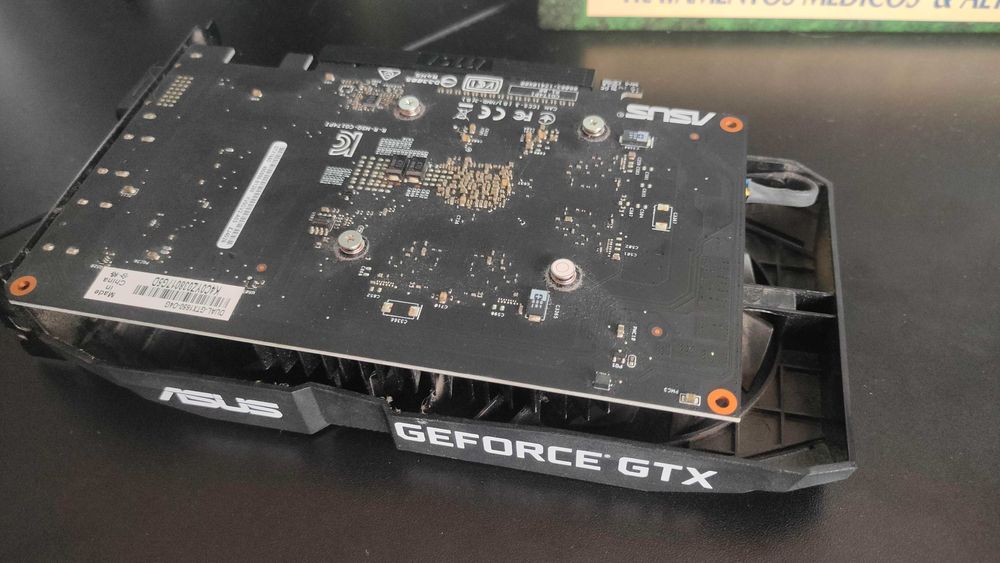 Placa Gráfica Asus GeForce GTX 1650 Dual 4GB OC