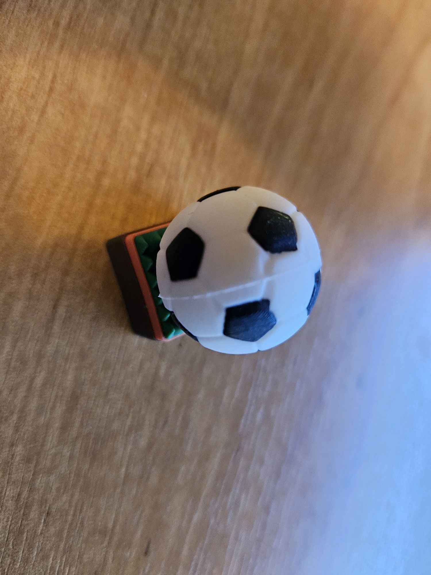 Pendrive   piłka