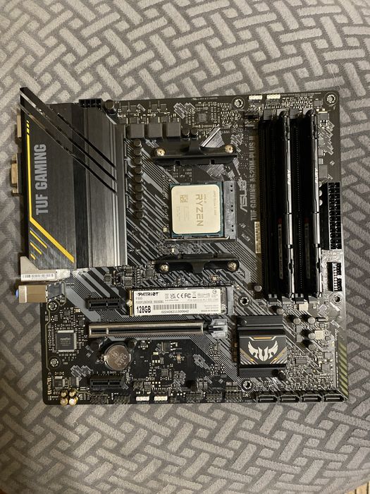 Asus A520 + ryzen 5 3600 + 16gb ram + ssd 128gb
