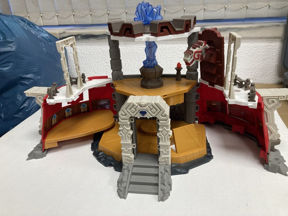 Castelo Gormiti usado