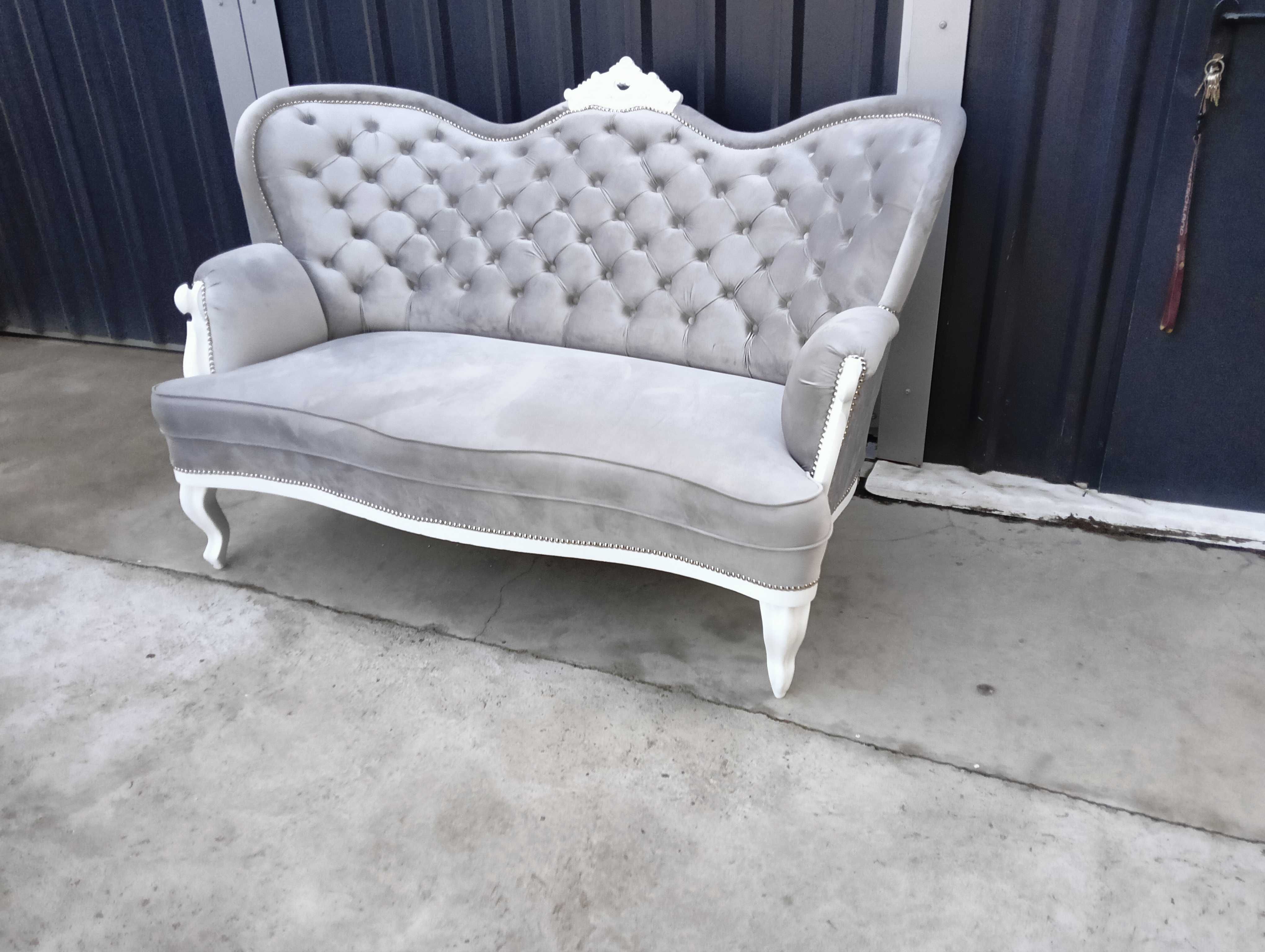 Kanapa sofa Ludwik antyk po renowacji