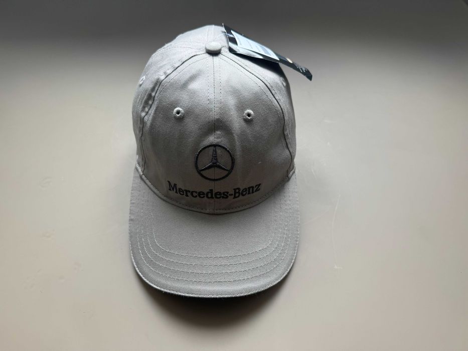 Кепка Mercedes-Benz Нова
