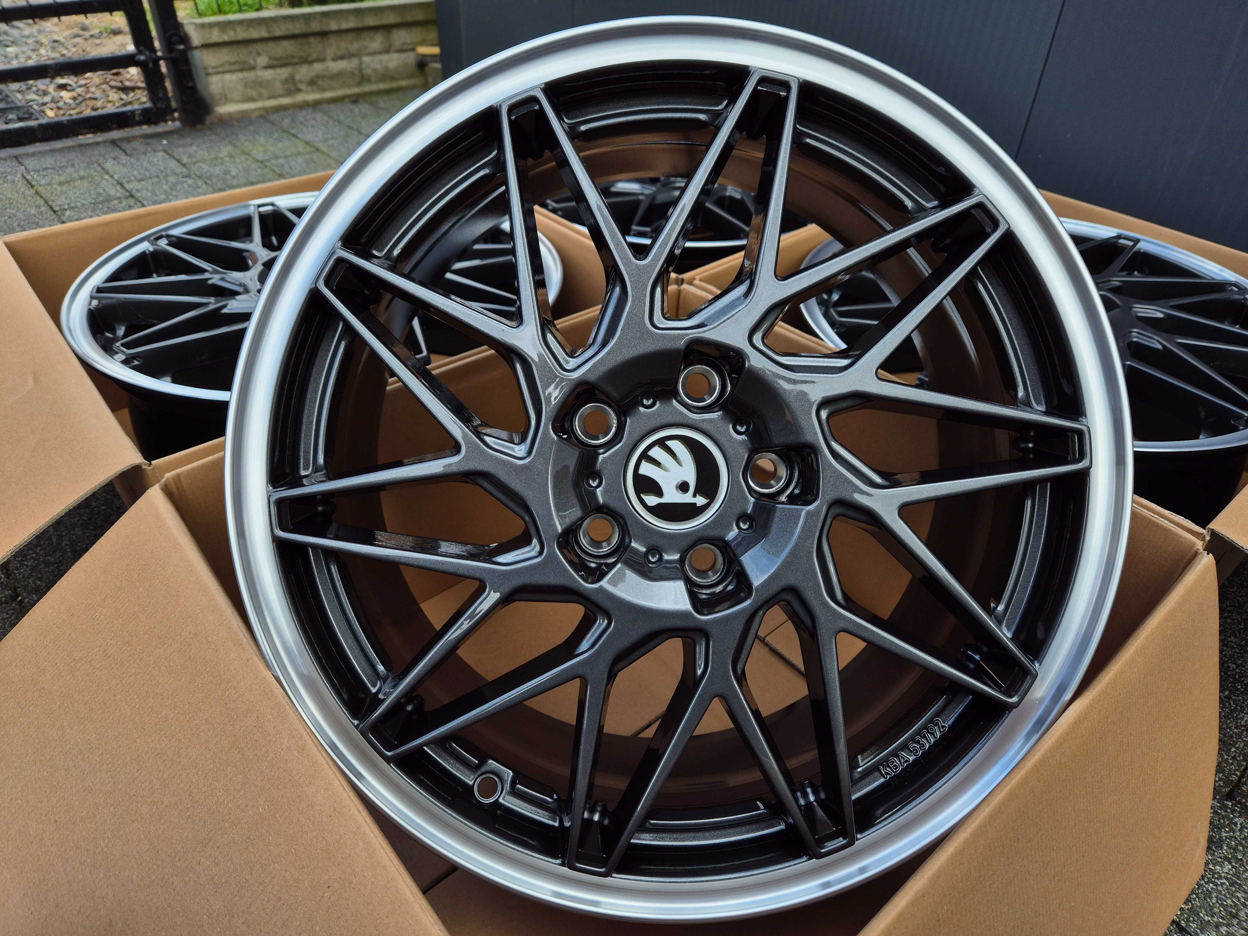 Felgi 18 do SKODA Karoq Kodiaq Superb III, IV Enyaq IV 5x112