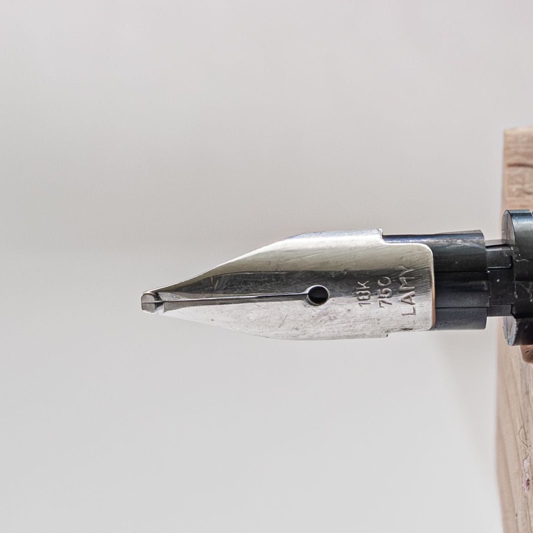 Lamy 2000 - stalówka, złota (18k, 750), B (broad) do pióra wiecznego