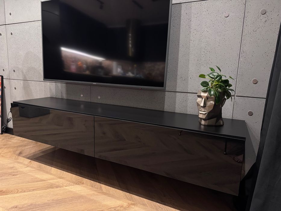 Szafka komoda RTV 180 cm czarna