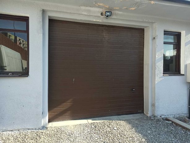 Brama garażowa segmentowa Wiśniowski 3150 x 2940