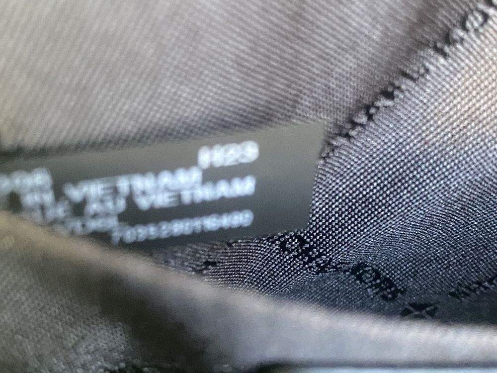 Porta moedas Michael Kors ( Novo com etiqueta )