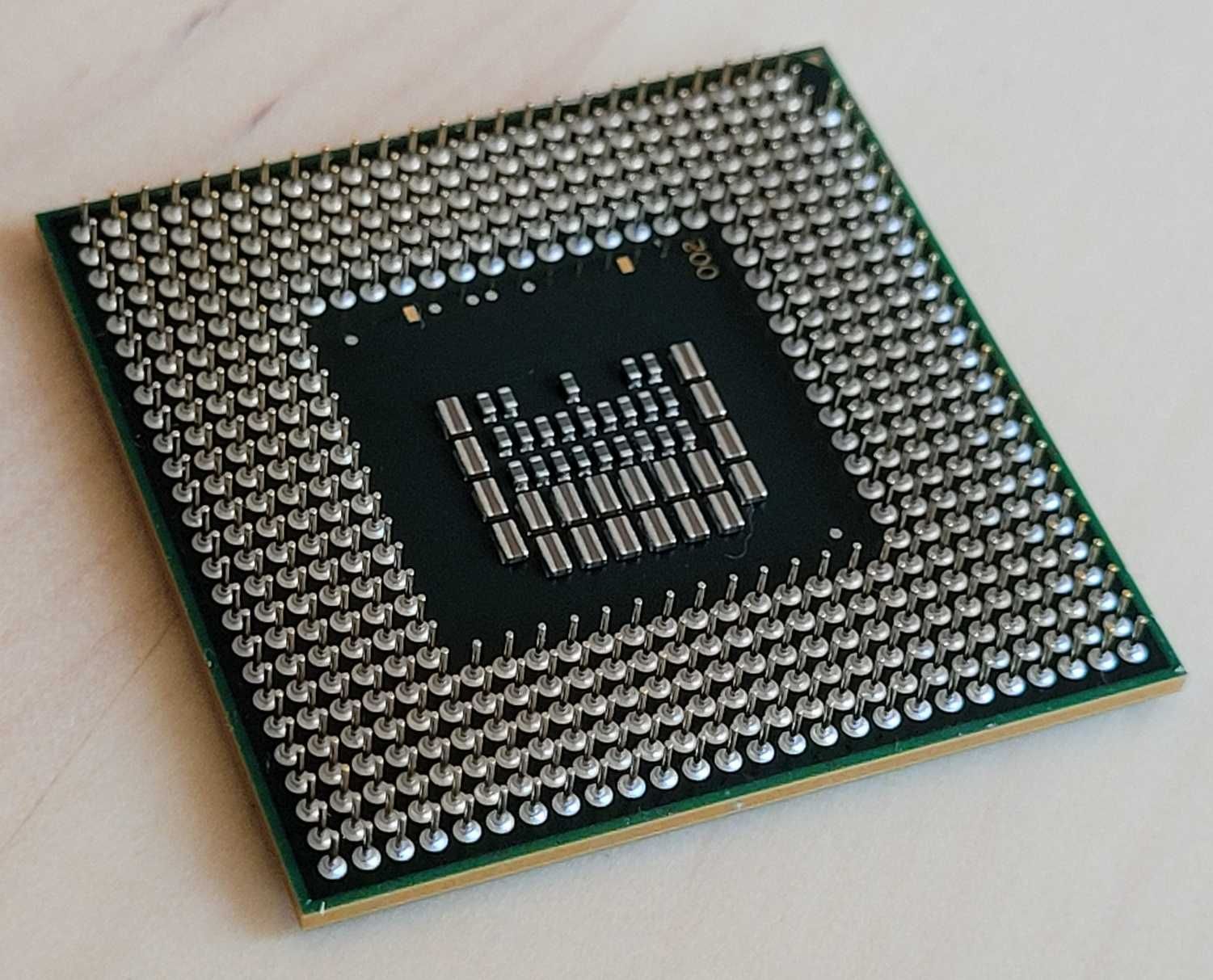 procesor laptop Intel Core 2 duo T9400 2.53GHz