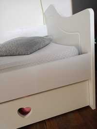 Łóżko dziecięce z materacem i szufladą, dł. ok. 160cm super stan