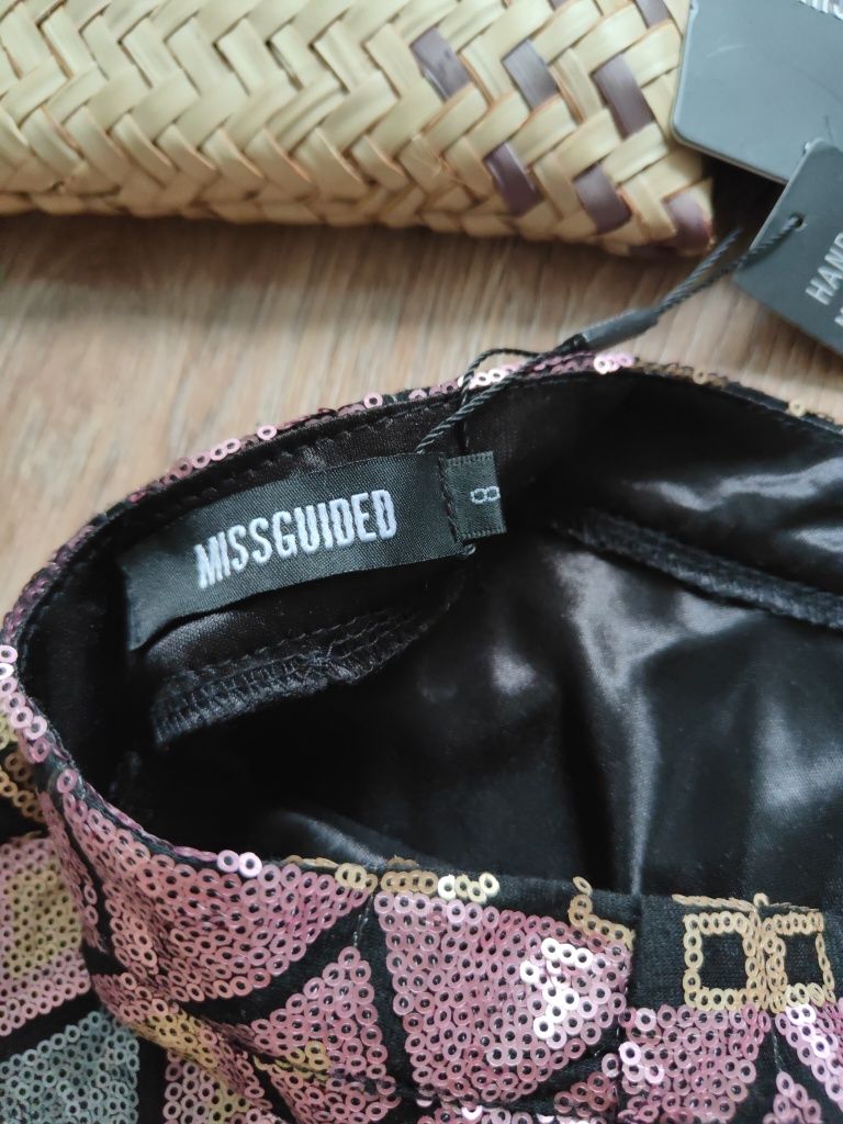 Cekinowa spódniczka missguided krótka urocza spódnica mini błyszcząca