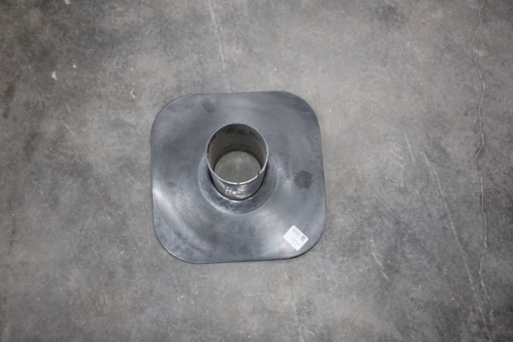 Wpust dachowy odpływ  tarasowy do izolacji 110