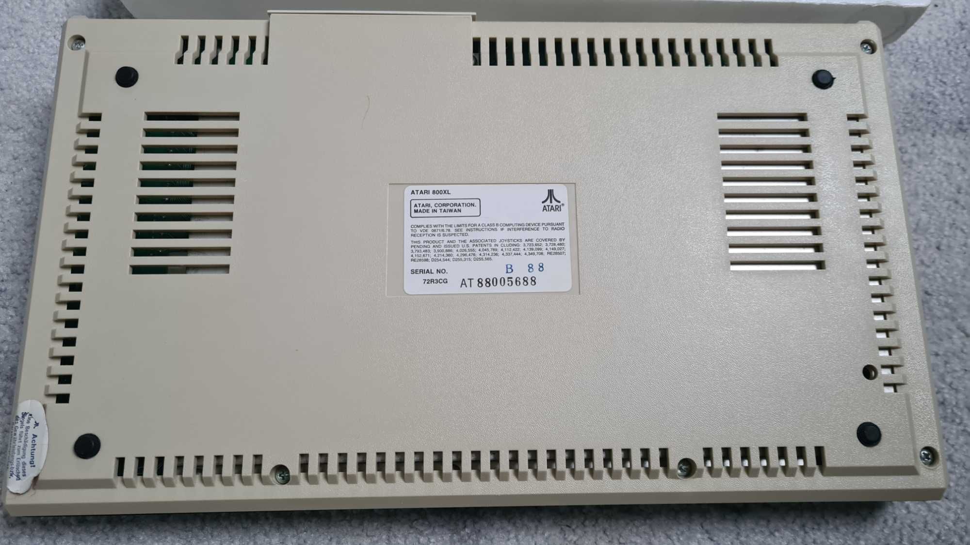 Atari 800XL box ładny stan