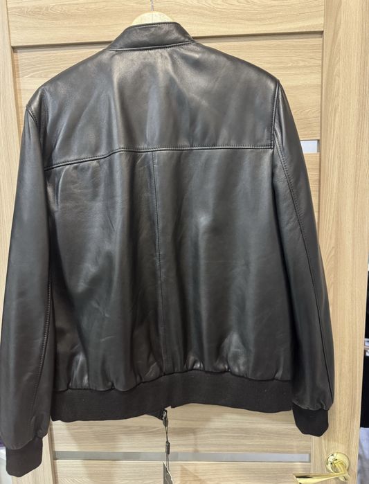 Розпродаж‼️Продам шкіряну куртку бомбер Billionaire бомбер.Розпродаж!