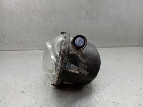 Farol nevoeiro frente esquerdo BMW 3 (E90)