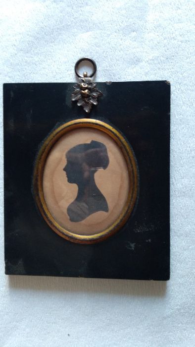 Miniatura portret kobiety , w ramkach , wym. 13x10 cm.