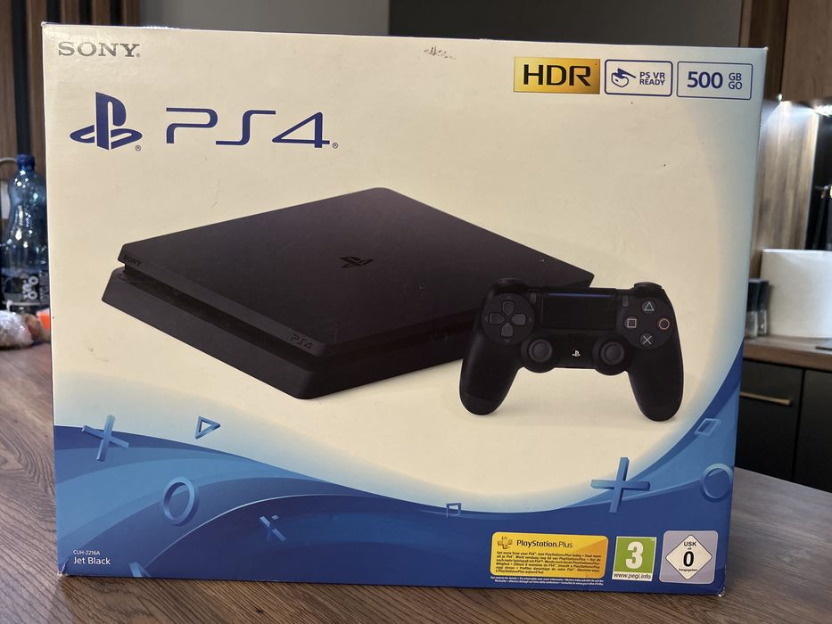 Playstation 4 stan idealny, Prezent