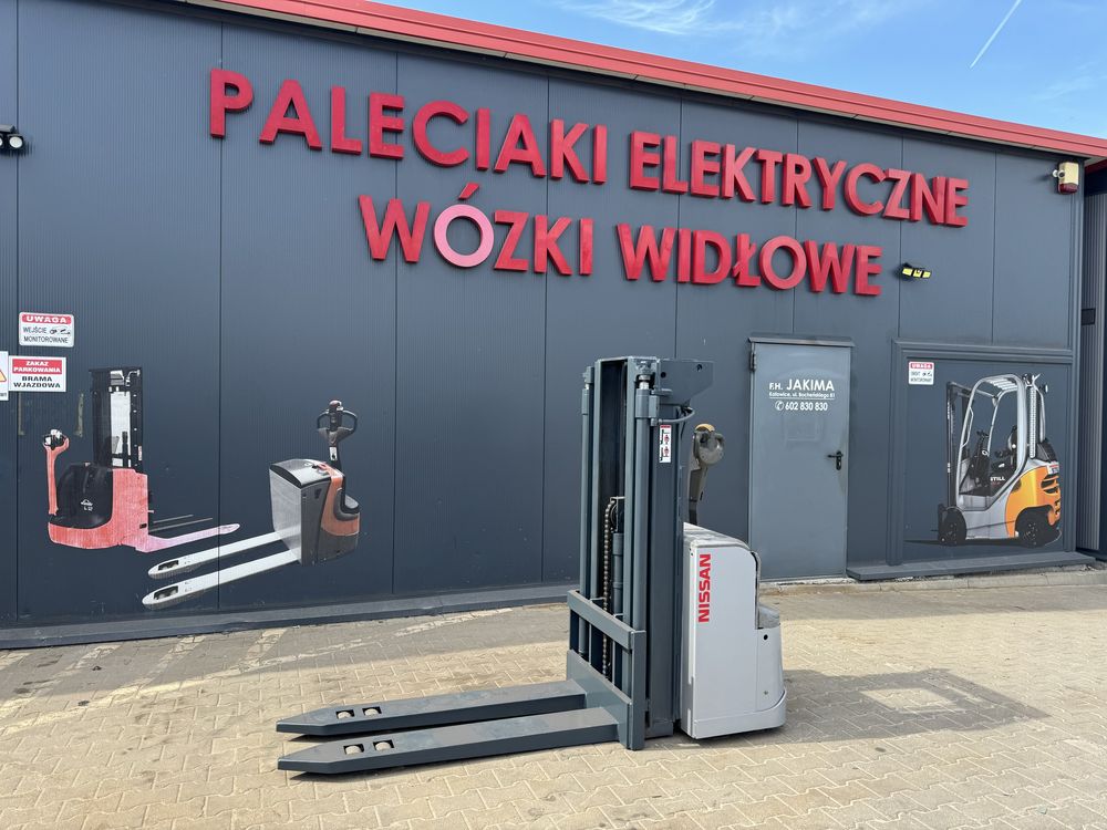 Paleciak elektryczny 2000 kg 360 cm wózek Nissan wózek sztaplarka