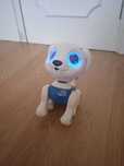 Cão robot interactivo