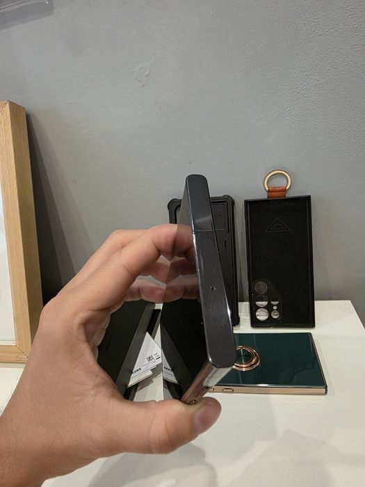 Samsung S23 Ultra 256 GB Swietny stan gratisy