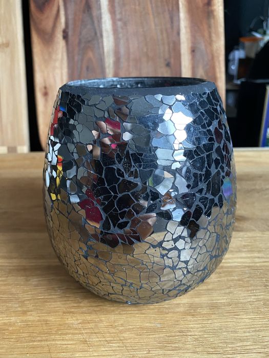 Mały świecznik / wazon / wazonik  dymione lustro efekt "popękane"