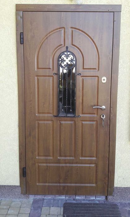 МДФ накладки на вхідні металеві двері ремонт замкiв