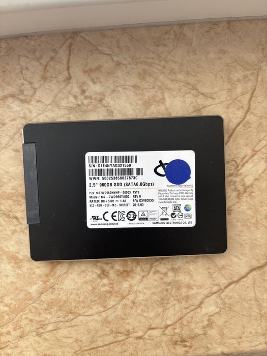 SSD Samsung PM883/SM863/SV843 960GB 2.5" SATA III