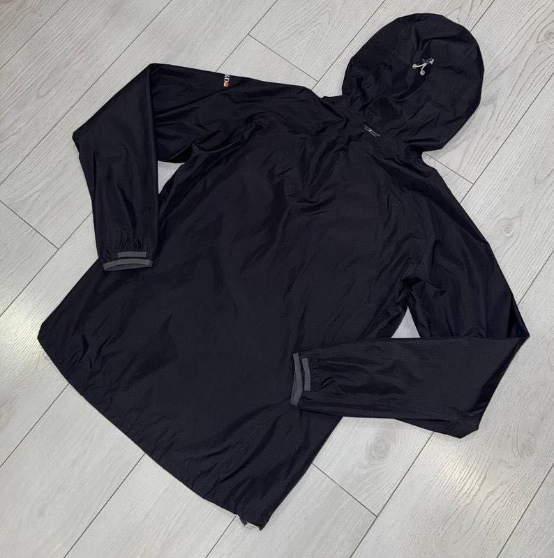 чоловіча легка штормова куртка Peak Performance Gore-Tex
( L )