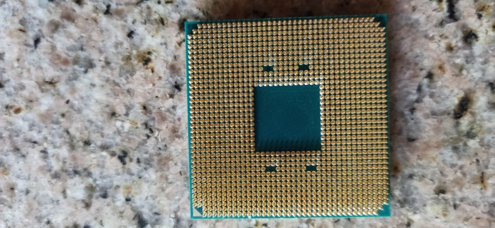 Продам процесор AMD Ryzen 5 1500x