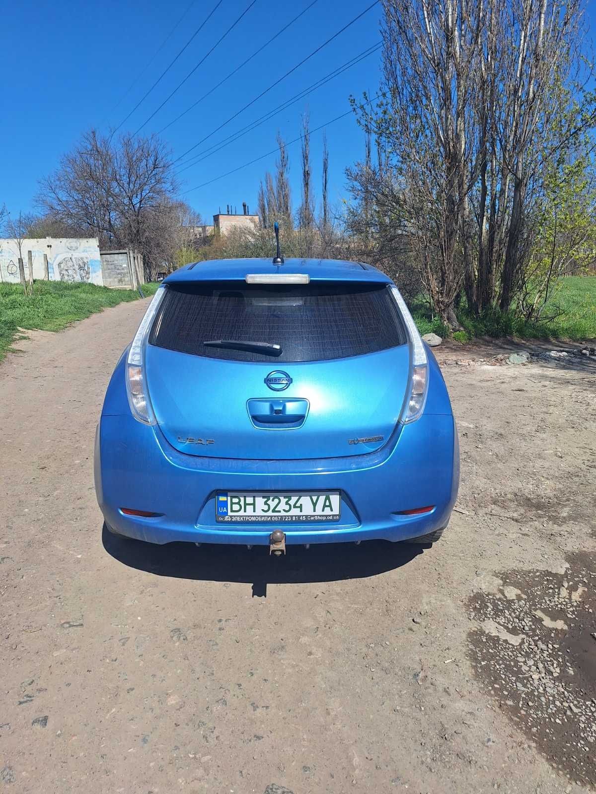 Продам Nissan Leaf  2014 года