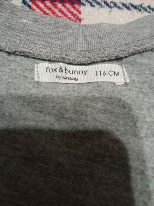 Кофтинка на баєчці.