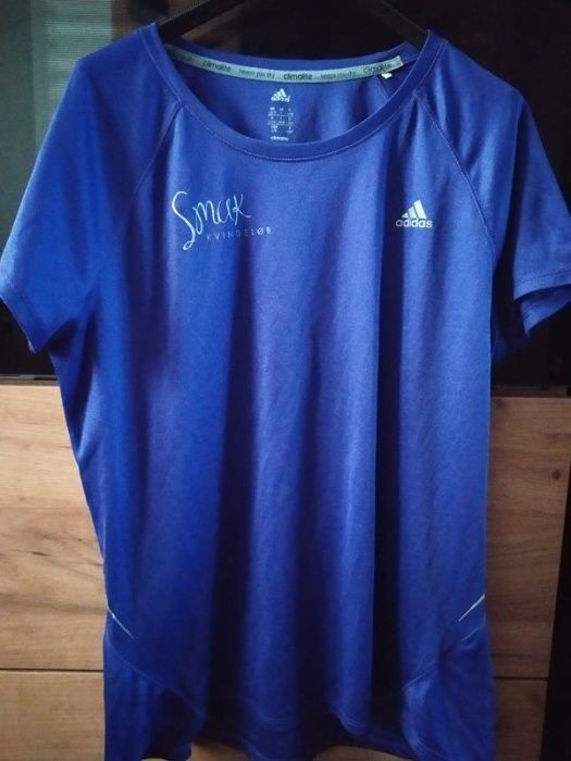 Niebieska koszulka sportowa Adidas 42/44