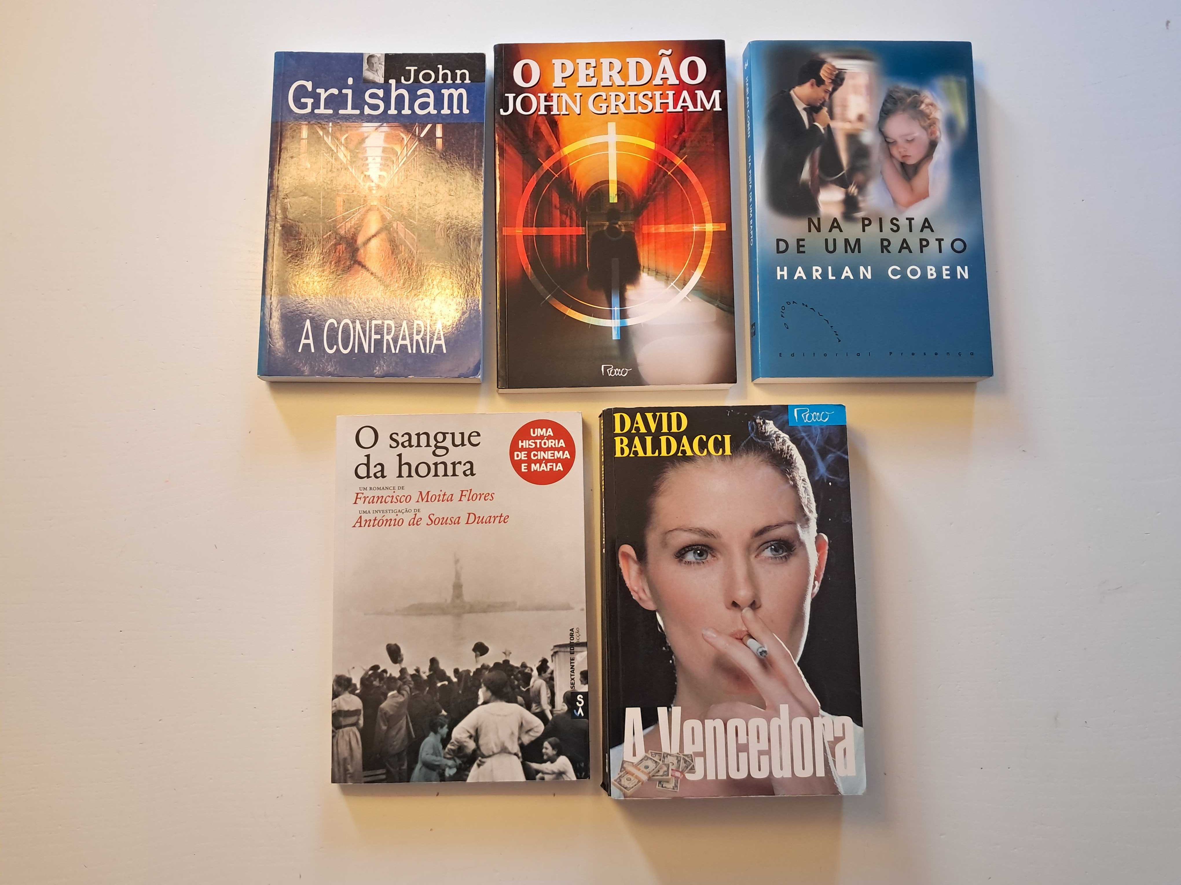 Livros policiais, espionagem e aventura de autores internacionais