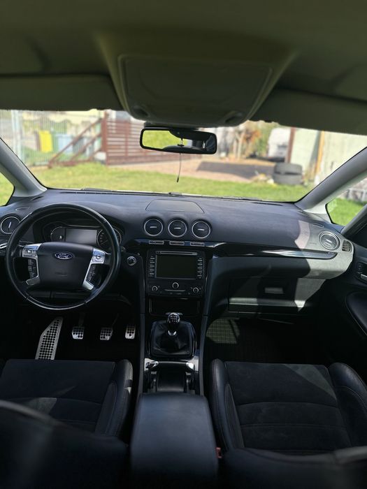 Ford s-max st line titanium