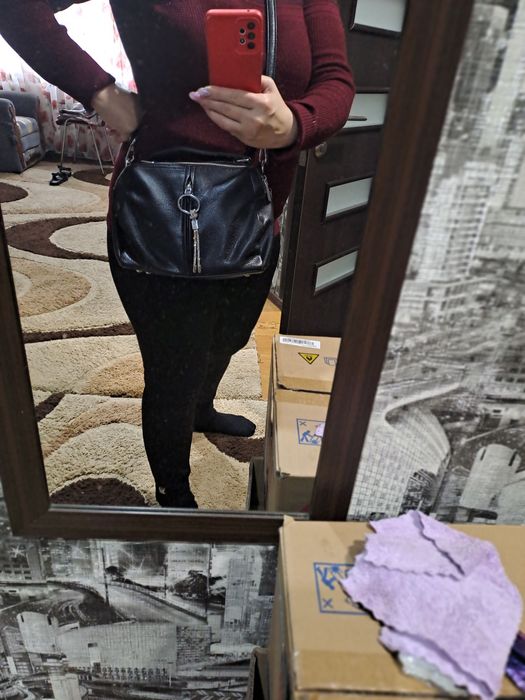 Продаётся сумка женская натуральная кожа состояние хорошее