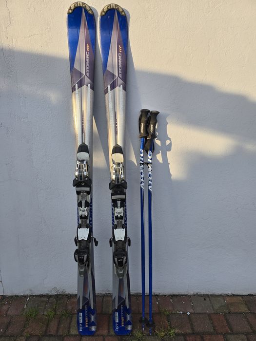 Narty Atomic i kijki