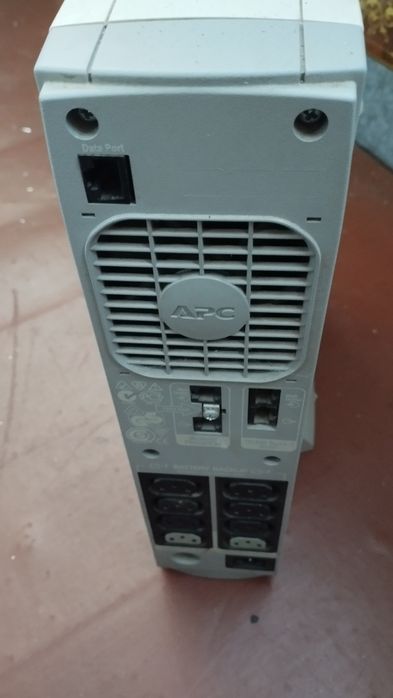 APC Back-ups RS 1000