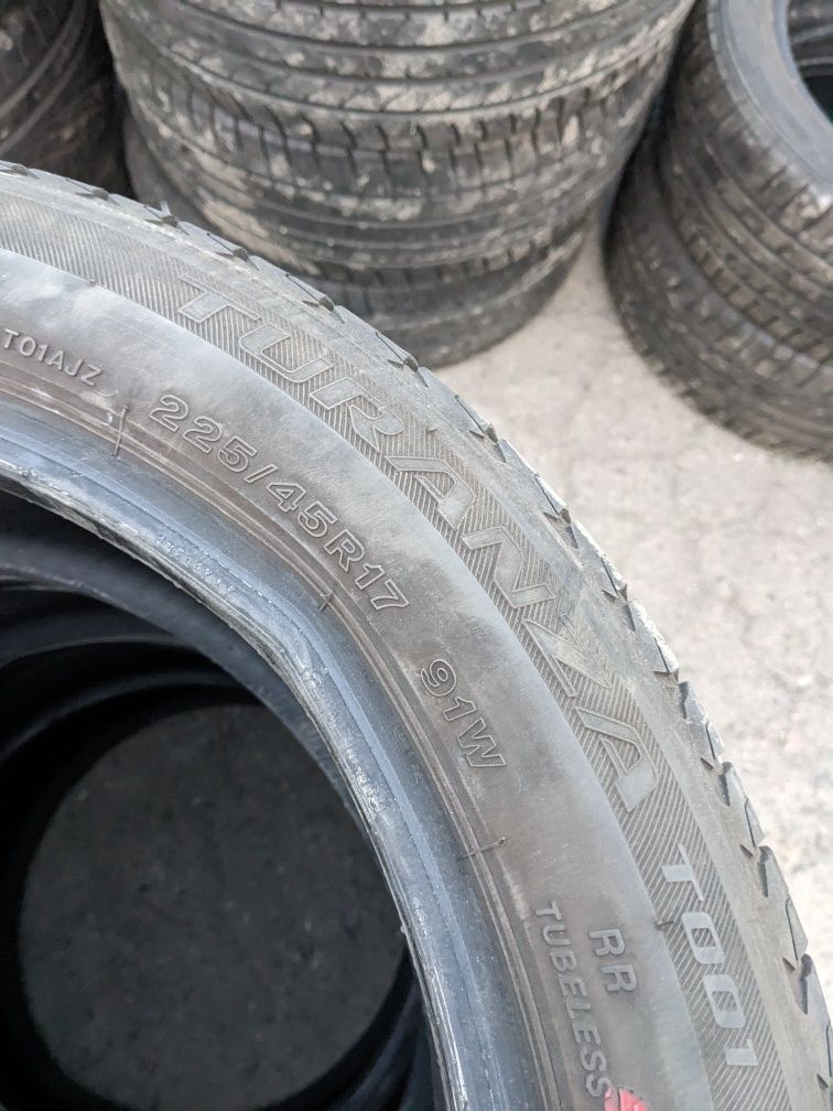 225/45R17 Bridgestone комплект