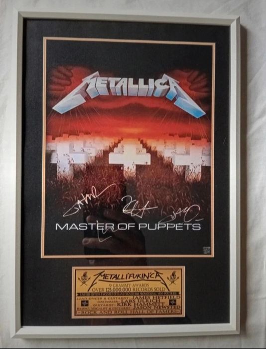 Moldura Metallica Master of Puppets com Autógrafos (A4)