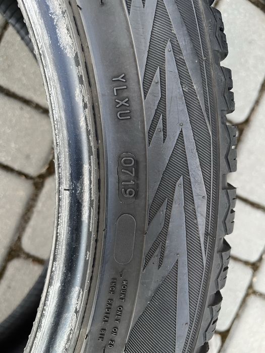 Opony zimowe 255/45/20 Nokian Tyres WR suv 4 z 2019