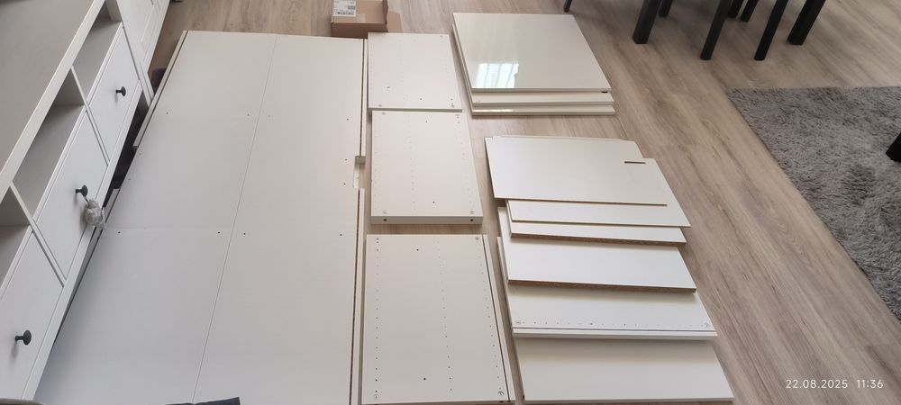Szafka pod TV biała 180x40x38