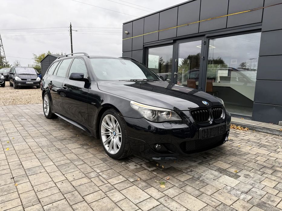 BMW Seria 5 2.0 Diesel LIFT Xenon M Pakiet Nawigacja Czujniki Czarny Sufit