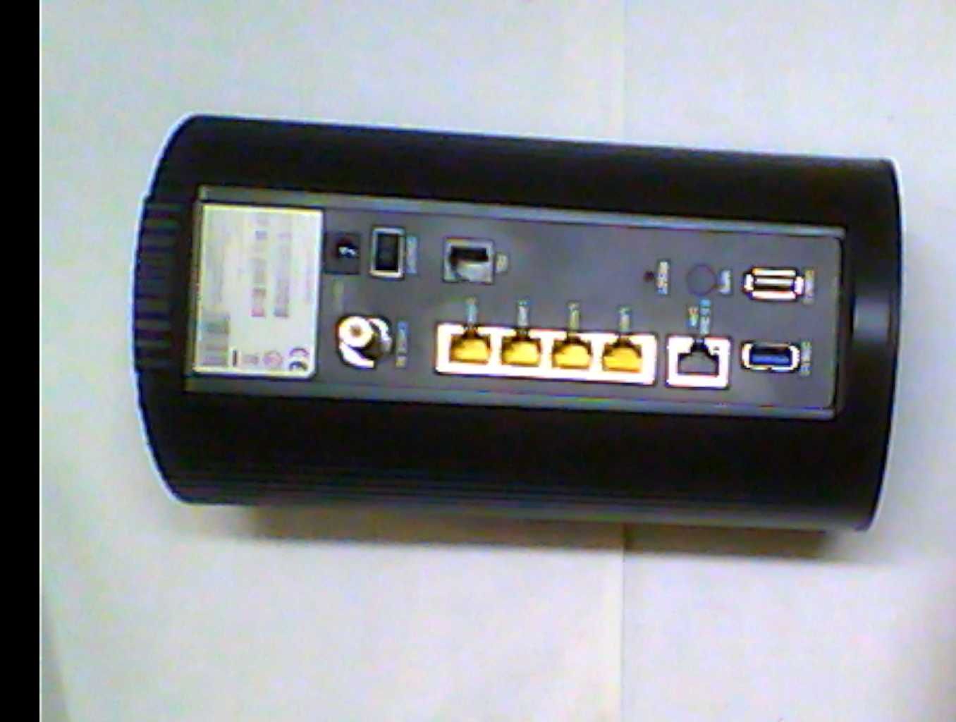 Роутер PlayBox польський 1 гігабіт WiFi оптоволокно