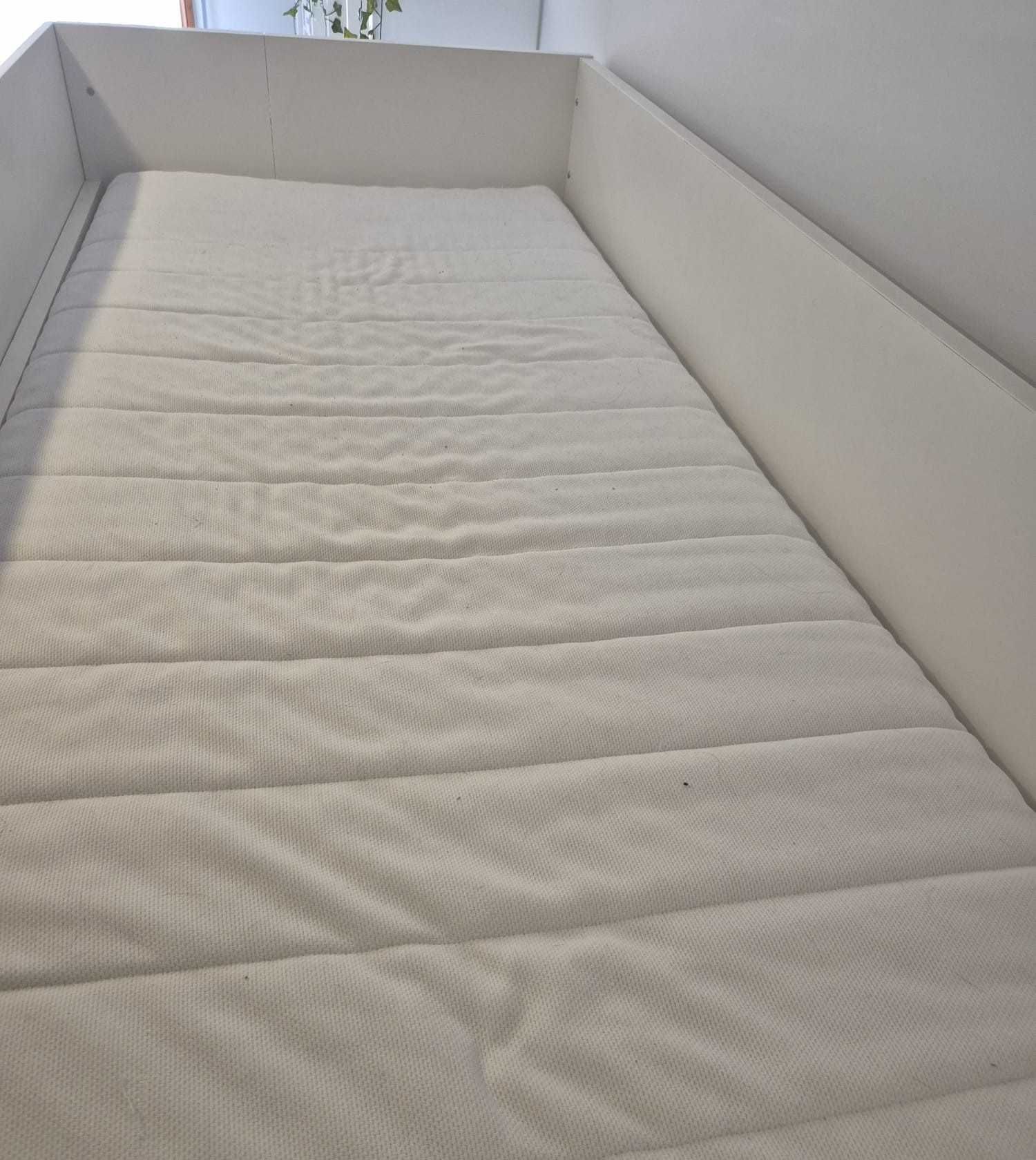 Beliche com secretária e roupeiro ikea SMASTAD
